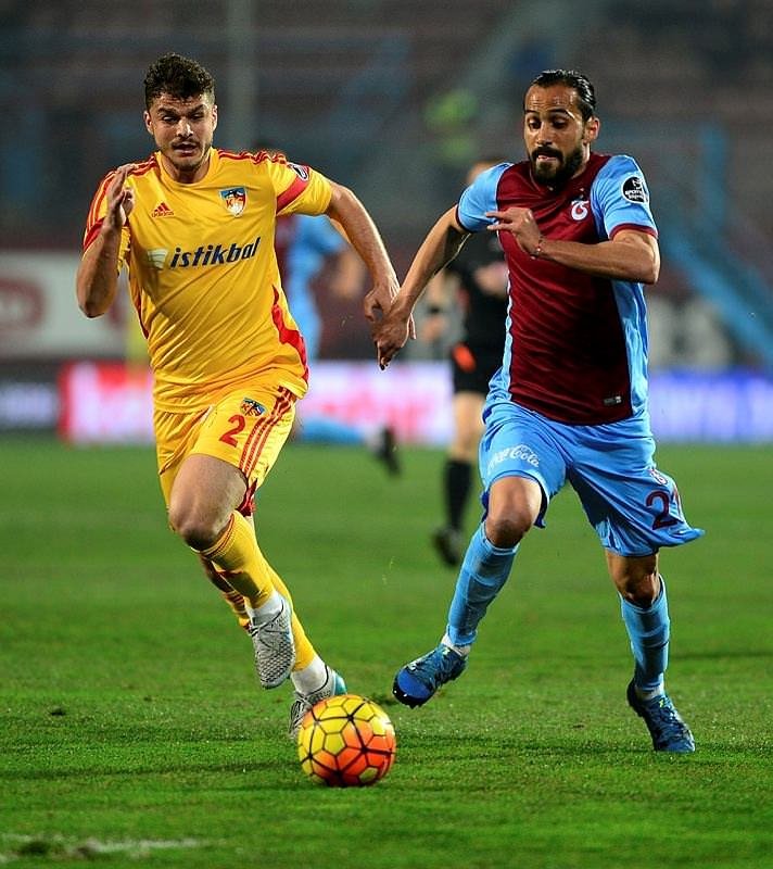 Ünlü futbolcuların birbirinden ilginç cevapları