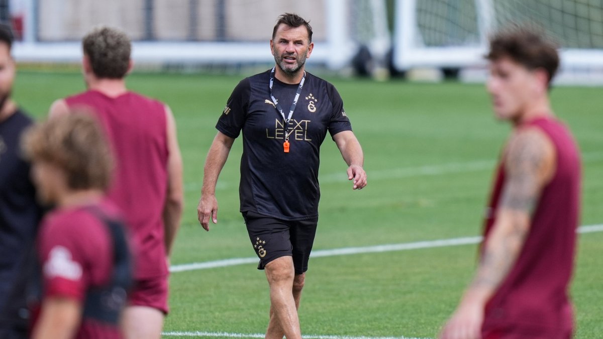 Okan Buruk'tan forvet kararı! İşte Galatasaray'ın Fatih Karagümrük maçı 11'i Okan Buruk'tan forvet kararı! İşte Galatasaray'ın Fatih Karagümrük maçı 11'i