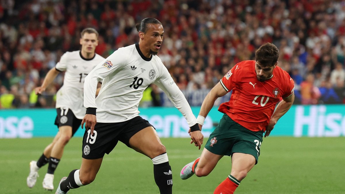 TRANSFER HABERİ: Leroy Sane adım adım Galatasaray'a! TRANSFER HABERİ: Leroy Sane adım adım Galatasaray'a!