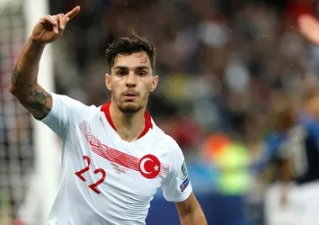 Kaan Ayhan listeye girdi