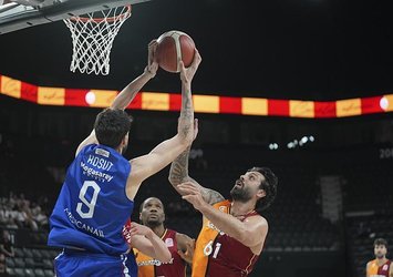 G.Saray'da sürpriz ayrılık!