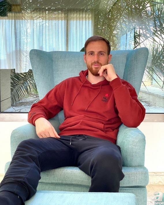 Koronavirüs salgınından sonra futbolcular ne yapıyor?