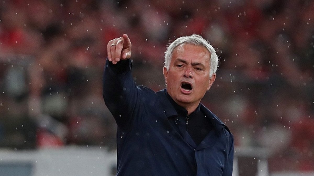 Jose Mourinho, Benfica'ya veda etti