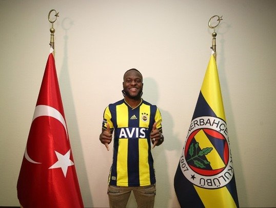 Fenerbahçe Victor Moses’ı açıkladı