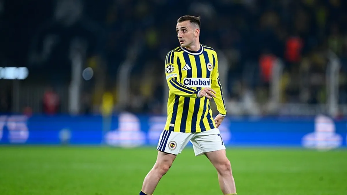 Kadıköy'de Kerem Aktürkoğlu'na büyük tepki!