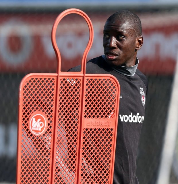 Beşiktaş’tan flaş Demba Ba kararı