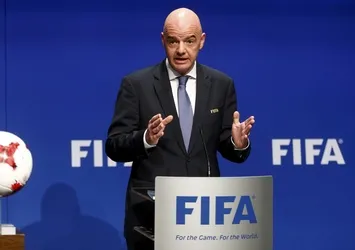 FIFA Başkanı'ndan Rusya'ya övgü