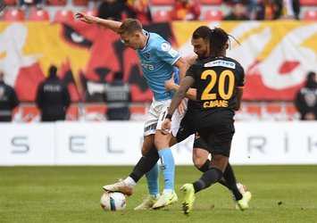 Trabzonspor Kayseri'den 1 puanla döndü!