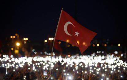 Spor camiasından 15 Temmuz mesajları!