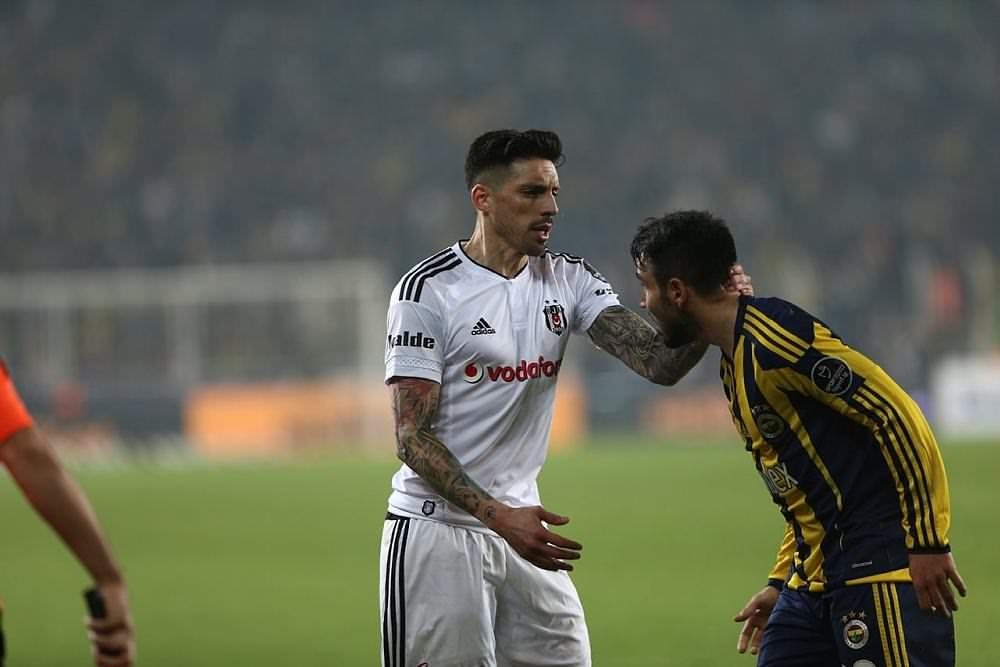 Fenerbahçe’nin şoke eden Sosa planı!