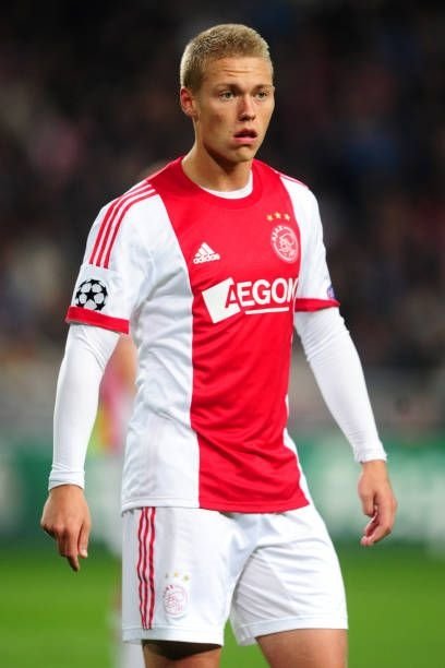 Babel’in yerine Viktor Fischer