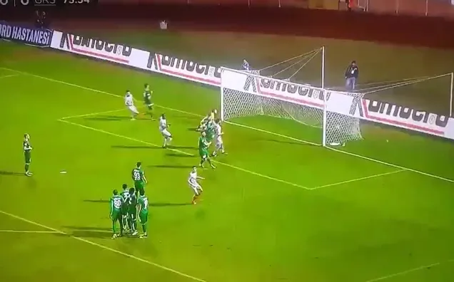 Orkan Çınar 30 metreden avladı