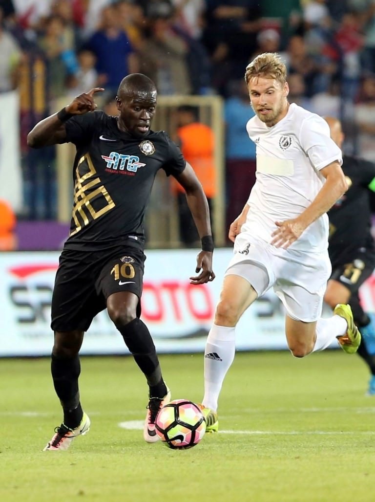 Fenerbahçe’de Badou Ndiaye atağı