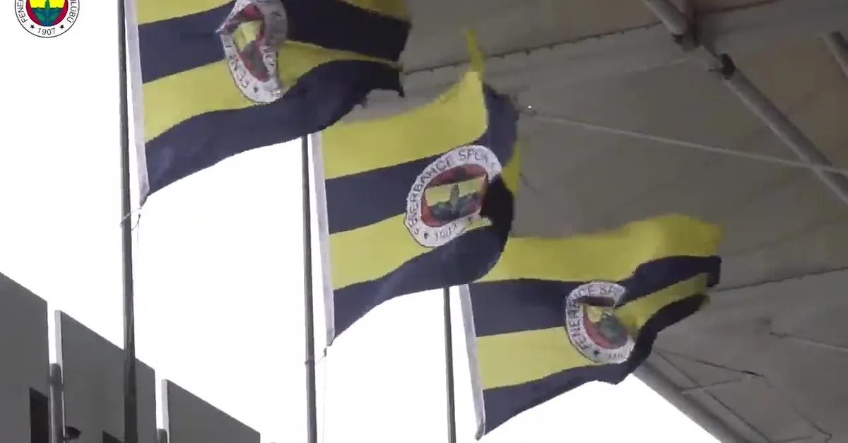 Fenerbahçe Nazım Sangare'yi böyle açıkladı