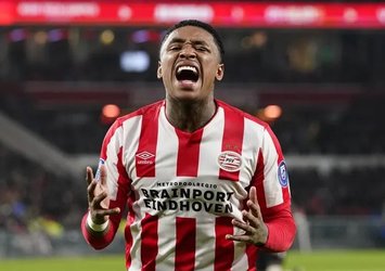 Tottenham'da forma giyen  sakatlandı