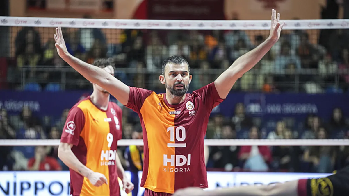 Arslan Ekşi A Milli Takım'a veda etti!