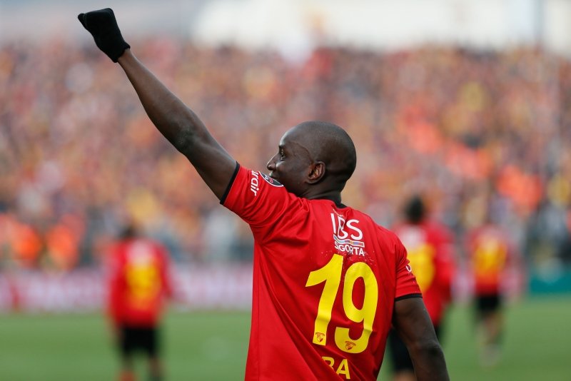 Galatasaray’a büyük müjde! Demba Ba...