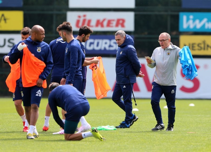 Yıldız isimden olay sözler! ’Fenerbahçe’ye değil Galatasaray’a gidiyorum’