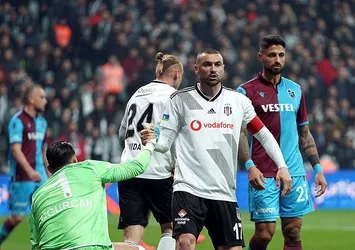 Kitap kurdu Burak Yılmaz