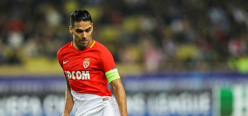 Yıldız futbolcudan Galatasaray resti! Falcao ile oynamak istiyorum