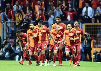 Ligin zirvesine Aslan pençesi