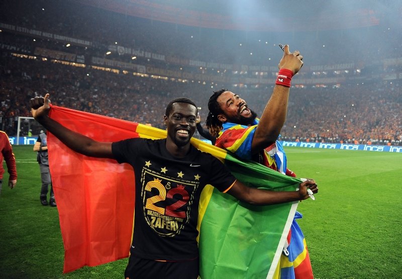 Galatasaray şampiyonluğu böyle kutladı! İşte görüntüler