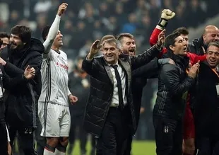 Olympiakos'a tarihi gönderme
