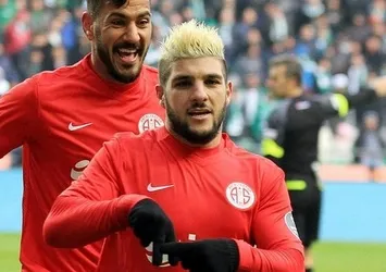 Antalyaspor'da El Kabir'i kiralandı