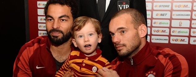Galatasaray, taraftarlarla buluştu