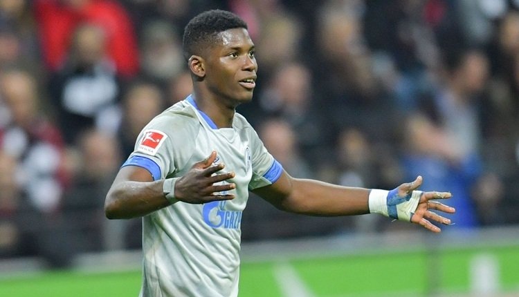 Forvete son aday Embolo