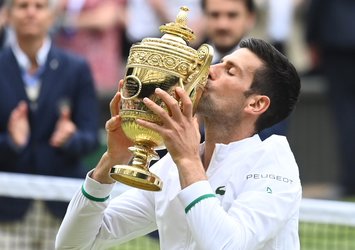 Wimbledon'da şampiyon Djokovic!