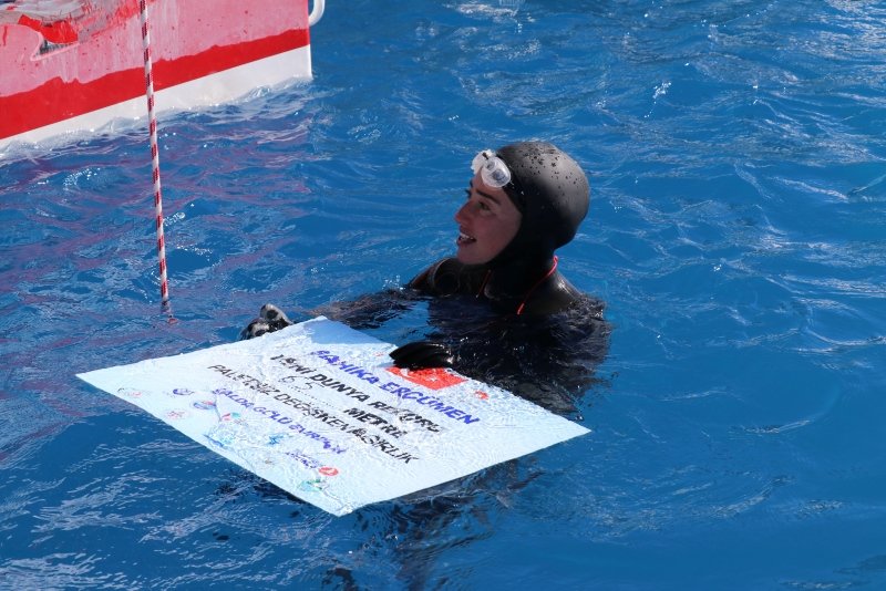 Şahika Ercümen’den dünya rekoru