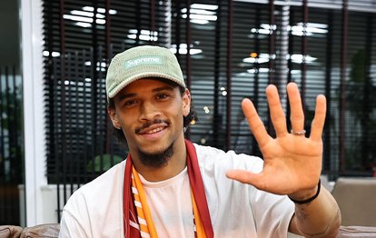 Galatasaray’ın yeni transferi Leroy Sane İstanbul’a geldi! İşte o görüntüler...