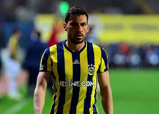Şener Özbayraklı Aslan oluyor!