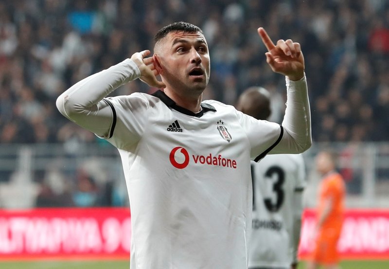 Beşiktaş’ta Burak Yılmaz formuyla göz dolduruyor!