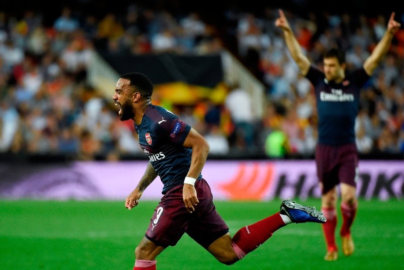 Valencia - Arsenal maçında şok kavga! İşte o anlar...