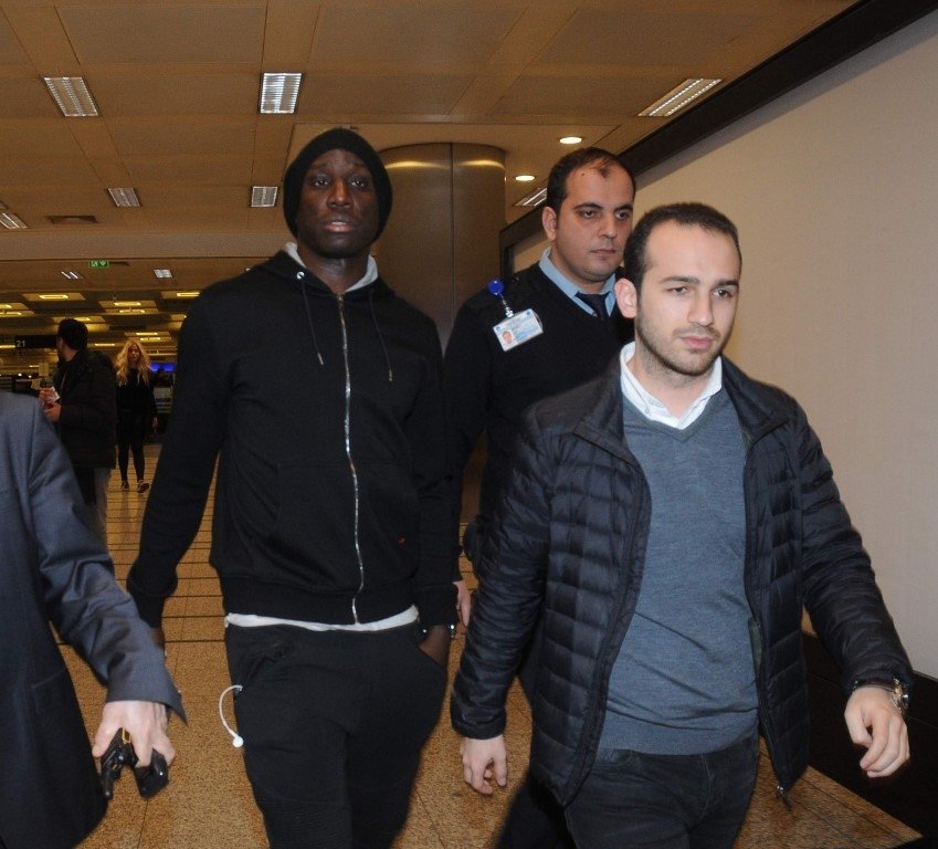 Fenerbahçe’de Demba Ba sürprizi