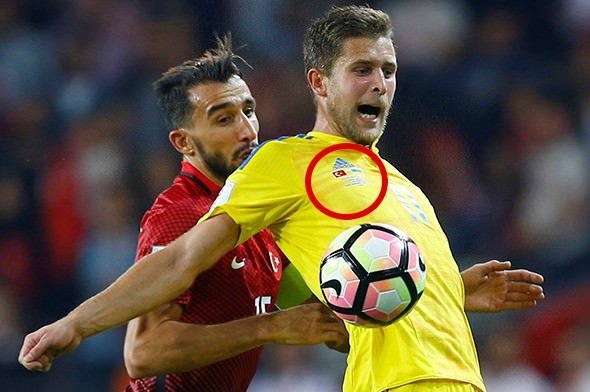 Ukrayna formasında dikkat çeken detay