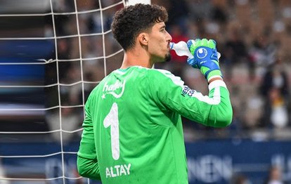 Fenerbahçe’ye Altay Bayındır’dan kötü haber!