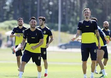 Fenerbahçe'de neşeli idman