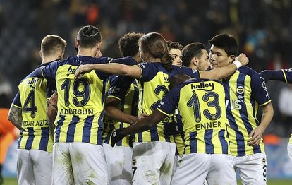 Fenerbahçe zorlu virajda! İşte İsmail Kartal’ın Sivasspor maçı 11’i...