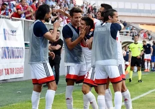 Altınordu, Eskişehirspor'u farklı geçti