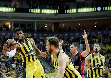 Fenerbahçe Doğuş İspanya'da kayıp