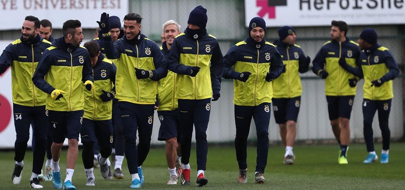 Fenerbahçe formasını hak etmeyen oyuncular var
