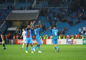 Kaleciyi geçemedi