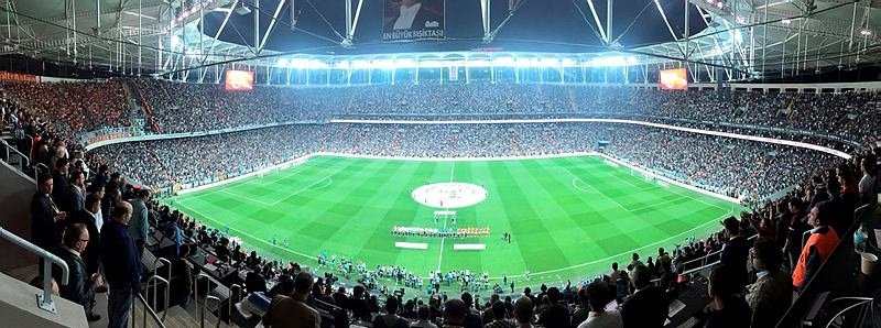Sneijder’den ilginç Vodafone Arena yorumu
