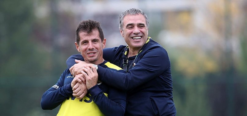 Fenerbahçe'de Emre sevinci