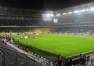 Fenerbahçe'de tribün ile barış sağlanıyor