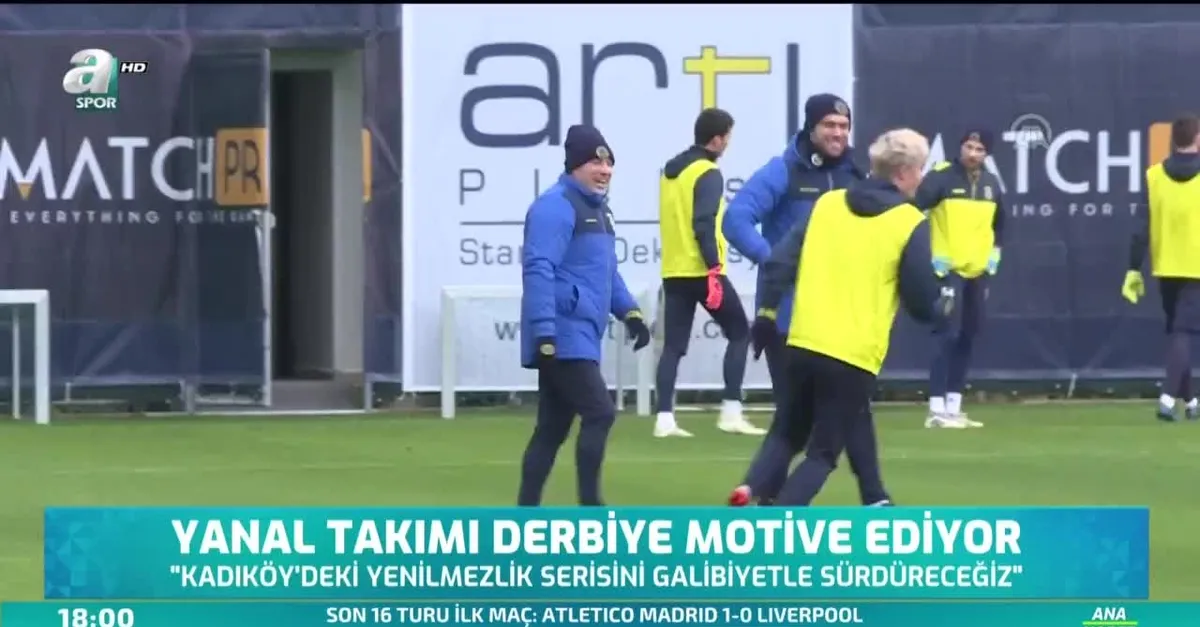 Ersun Yanal takımı derbiye motive ediyor