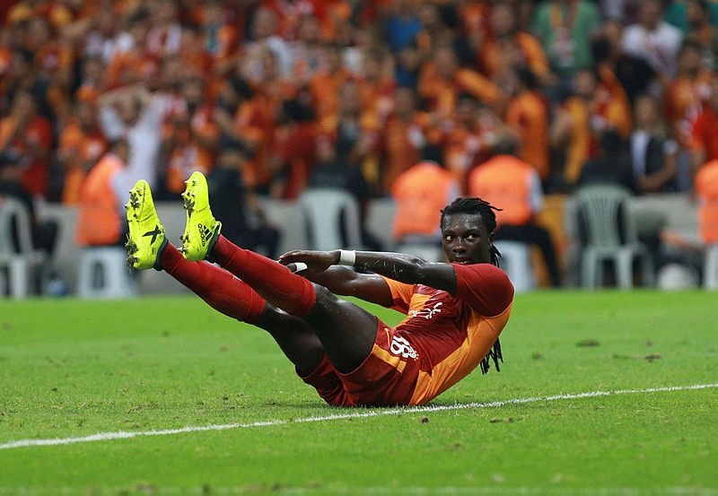 Bafetimbi Gomis idmanda bayıldı!